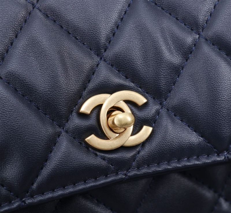 Ch**el shopping bags